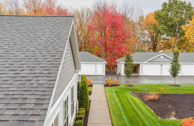 Pinnacle at Forts Ferry 55+