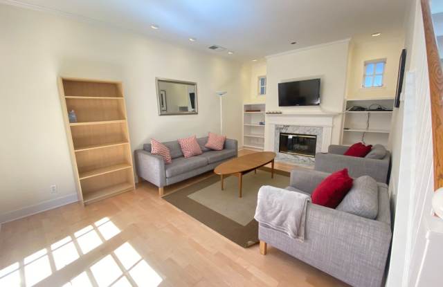 Advent - SHORT TERM FURNISHED RENTAL North Berkeley Townhouse in Gated Development!! photos photos