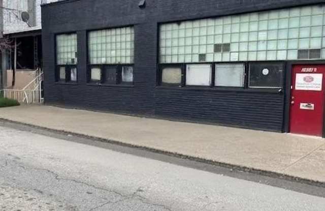 Photo of 2852 MEMPHIS Street