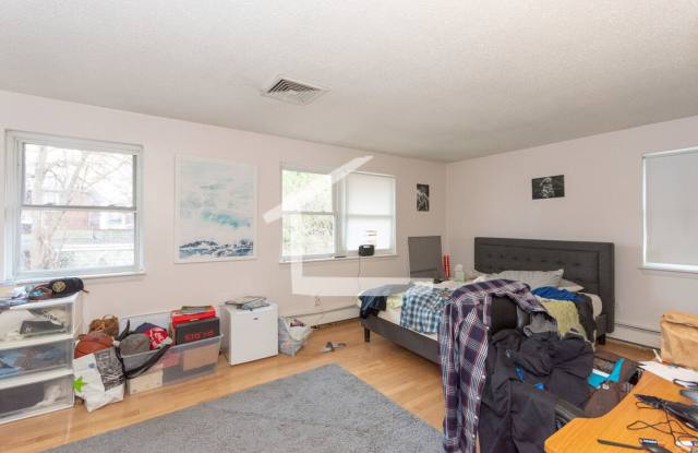 Near BU! Massive Single Family Home over 3000 sq ft and laundry in unit!