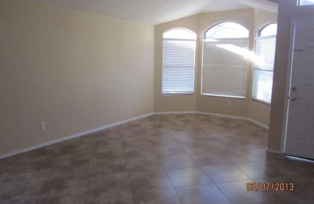 4318 E LONE CACTUS Drive