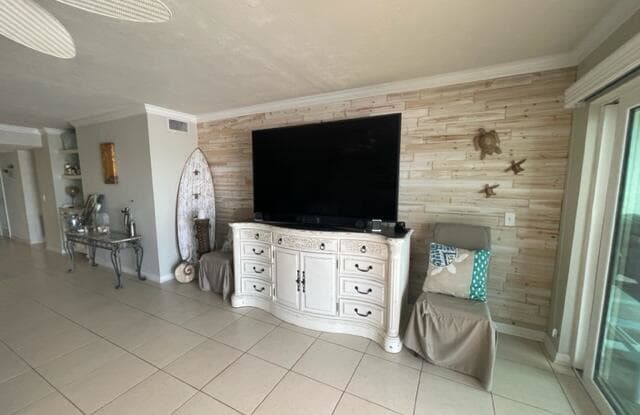 155 Florida A1A-402 - 402 - 155 Florida A1A, Brevard County, FL 32937