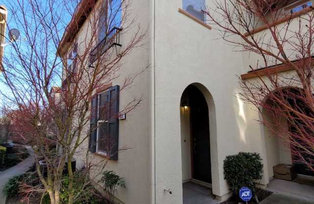 Photo of Elk Grove Condo