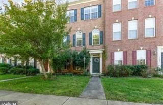 Photo of 15886 MACKENZIE MANOR Drive