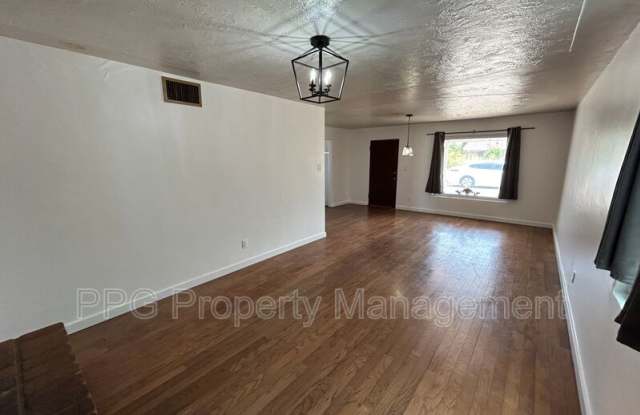 456 N Horne