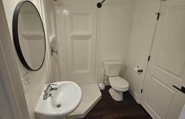 725 N 150 E Downstairs - 1