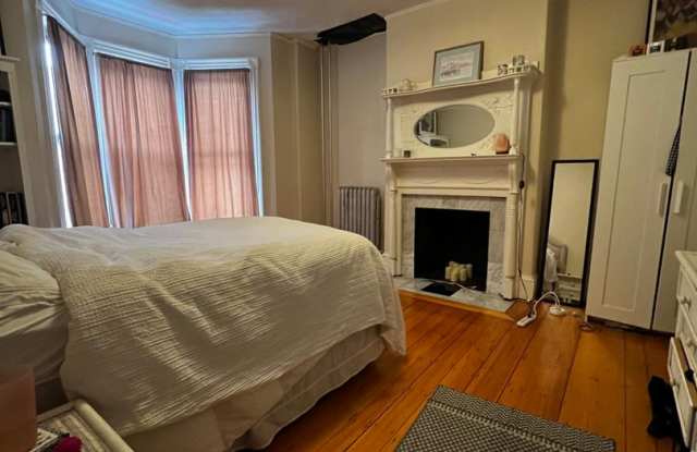 Photo of 216 Washington St #5E Brookline MA 02445
