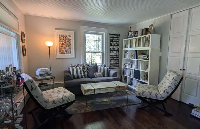 4311 Garfield Avenue