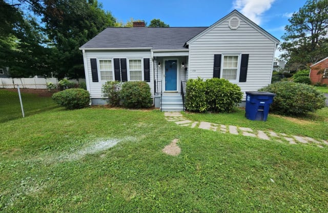 1721 Ardsley St. - 1721 Ardsley Street, Winston-Salem, NC 27103