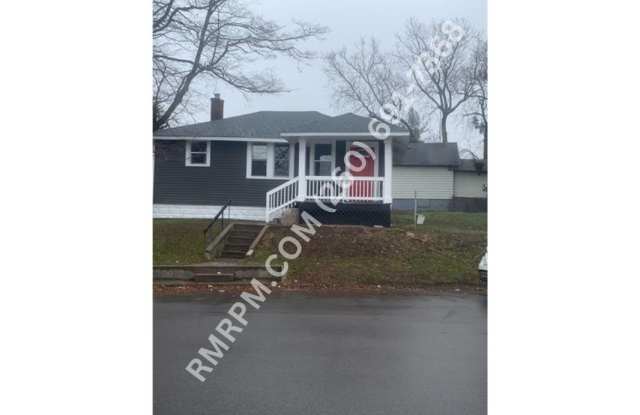 Photo of 1325 Warren St.