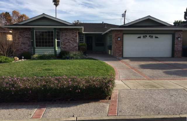 Photo of Willow Glen 3 bedroom home