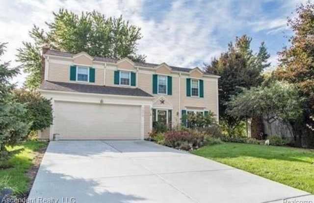 34912 BUNKER HILL Drive
