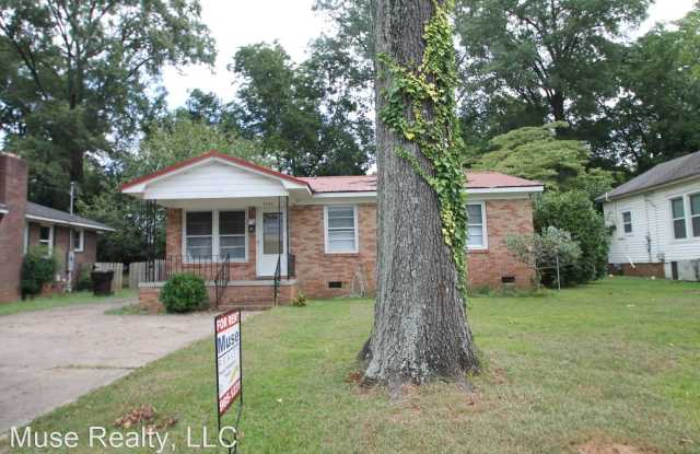 1036 Ebenezer Ave Ext