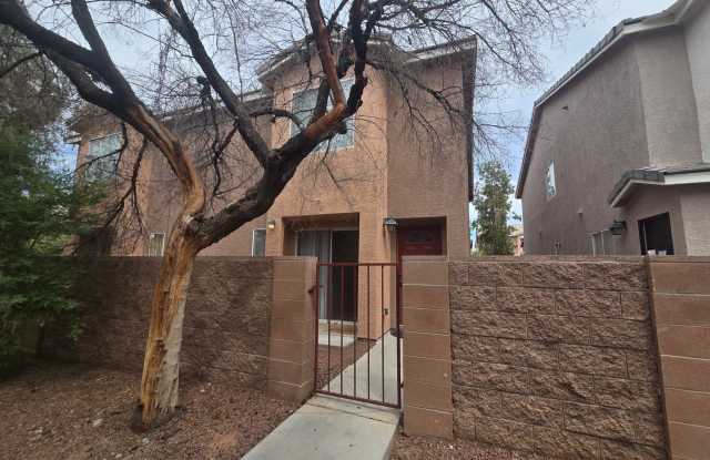 Lock in $1795 Off your third month rent - 3 Bedroom Home near North Las Vegas