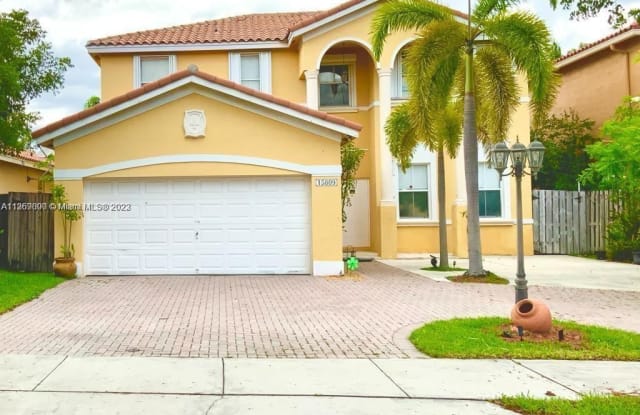 15809 SW 60th Ter - 15809 Southwest 60th Terrace, Miami-Dade County, FL 33193