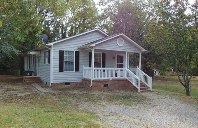 344 Henderson St - 344 Henderson Street, Oxford, NC 27565