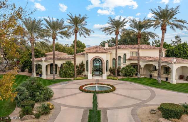 8403 N EL MARO Circle