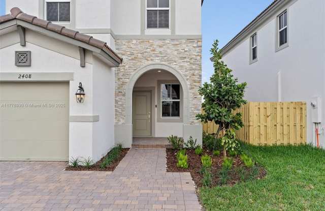 2408 NW 131st Cir