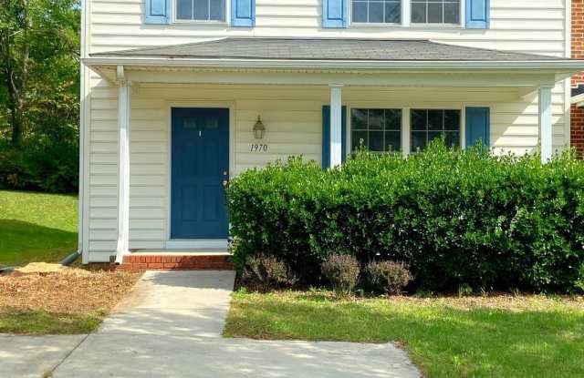 1970 CIDERMILL LANE