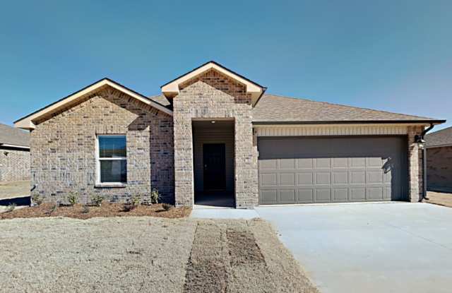 Very Nice 4 Bedroom 2 Bath Home in Yukon Schools