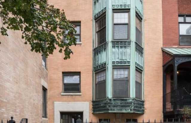 356 West Dickens Ave.