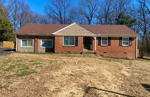 2880 Cavern Dr - 2880 Cavern Drive, Memphis, TN 38128