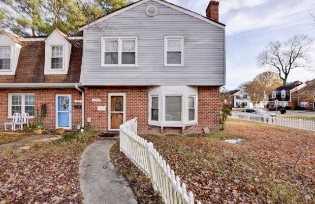 2259 Sedgewick Drive