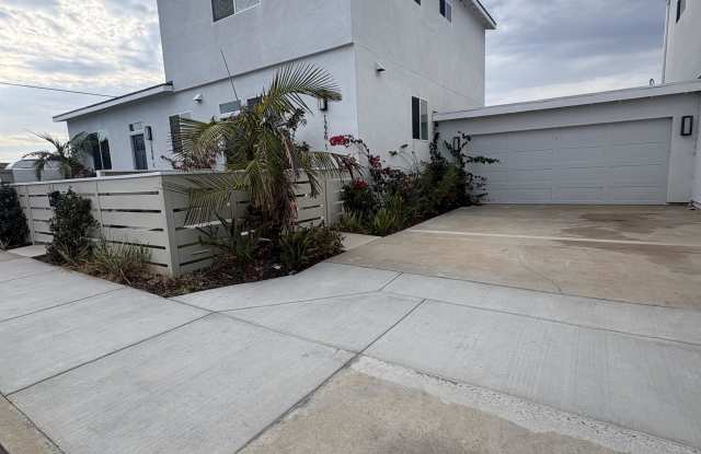 1226 Fern Ave