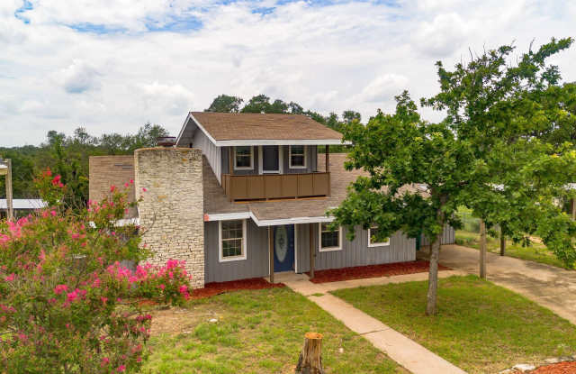 Photo of 121 W Stonecastle Drive