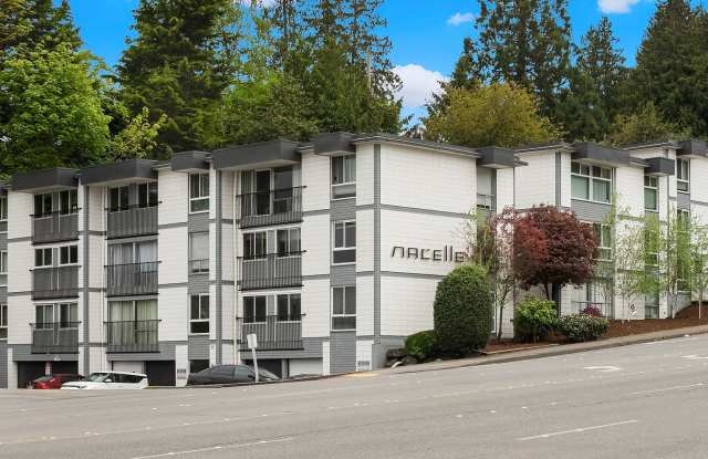 Nacelle Apartments