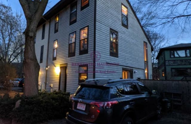 10 Lilac Ct. - 10 Lilac Court, Cambridge, MA 02141