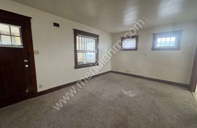 2822 Chestnut Street