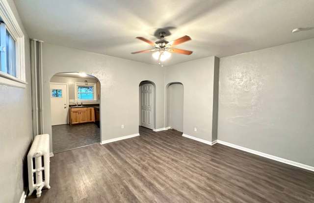 Charming 2 Bed, 1.5 Bath w/ Bonus Space in Sharpsburg - Convenient Location - Available Now!