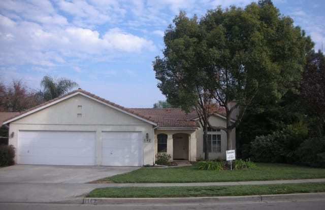 1142 S. Cain - 1142 South Cain Street, Visalia, CA 93292