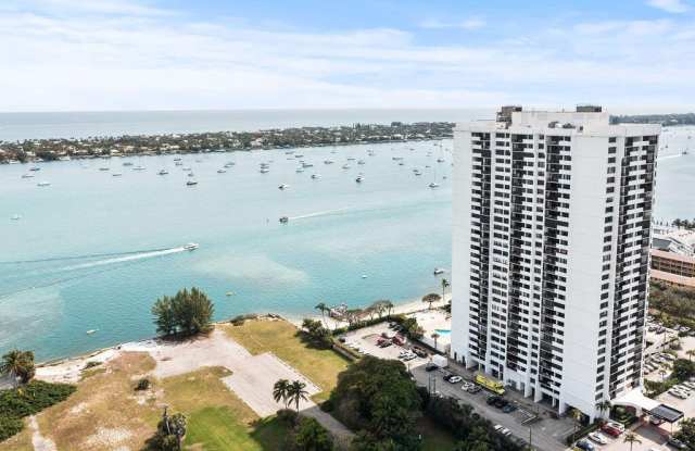 Photo of 5600 N Flagler Drive