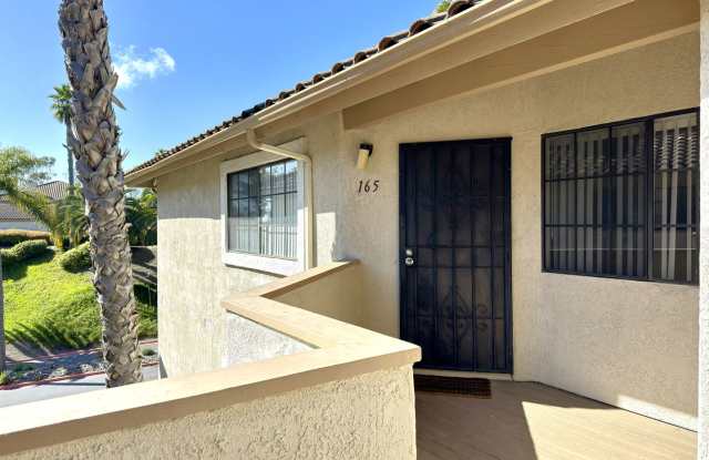 Upper Level Condo in Gated Vista Way Village!
