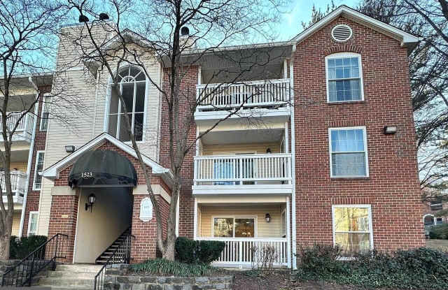 1523 LINCOLN Way