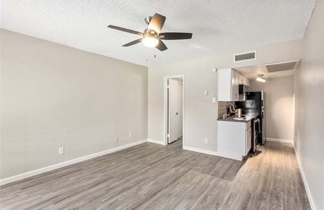 Rise on Country Club