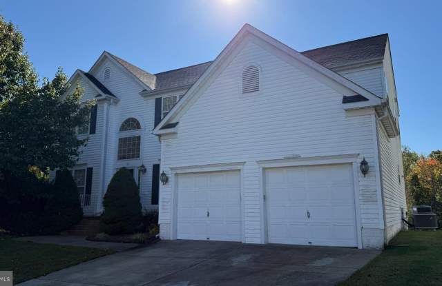 Photo of 36 TAVERN Road