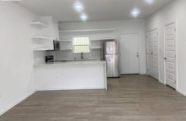 2393 MCALLEN RD.