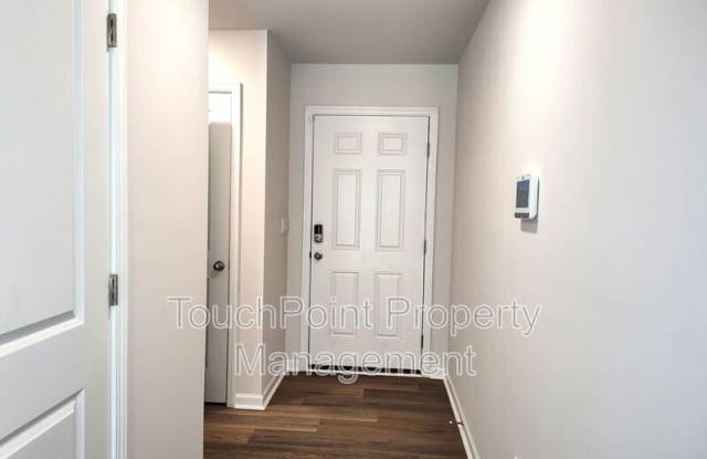 2931 Penninger Circle