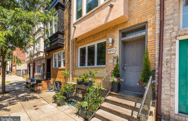 1815 BAINBRIDGE Street unit: 1