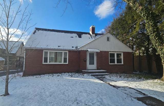 Photo of 120 Luther Ave