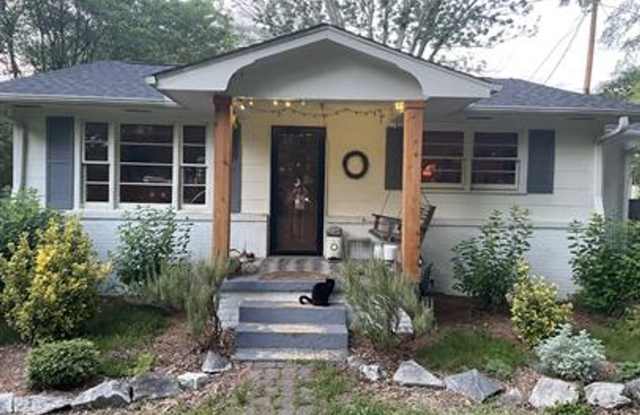 Photo of 2/1 Available Now