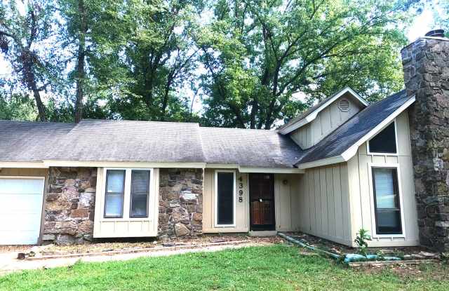 Spacious 3 Bedroom, 2 Bath Home | Raleigh - Open To Section 8