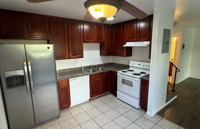 Spacious 2 Bedroom, 1.5 Bath Two-Story Townhome in Spring Valley