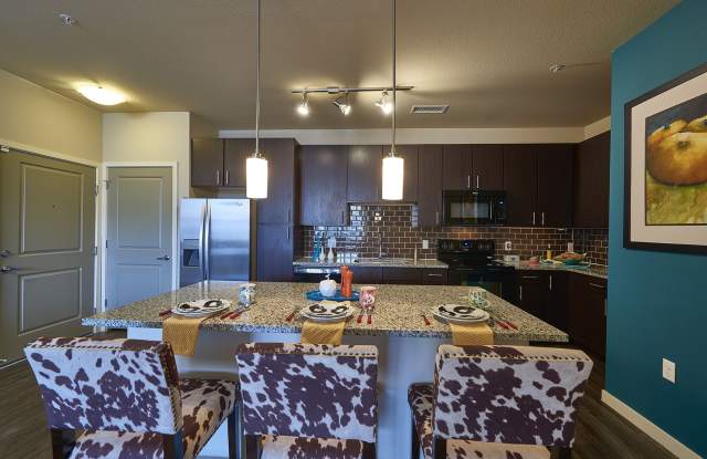 HiLine at Littleton Commons