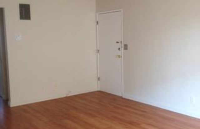 Photo of 1120 San Rafael Avenue