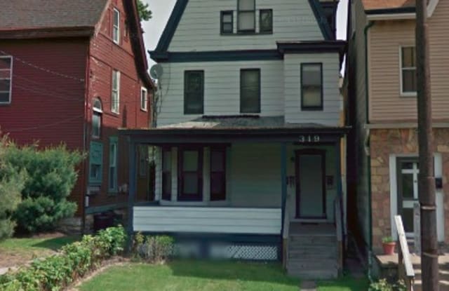 319 Franklin Ave - 319 Franklin Avenue, Wilkinsburg, PA 15221