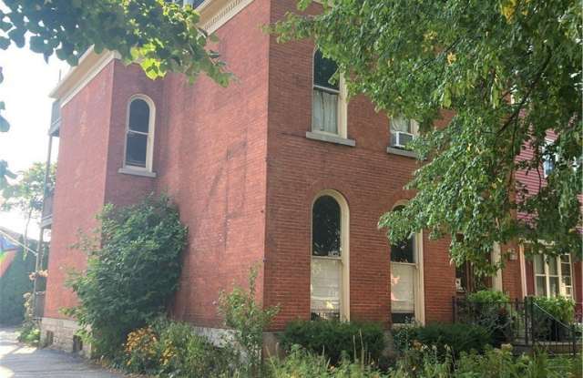 68 Prospect Avenue unit: 3